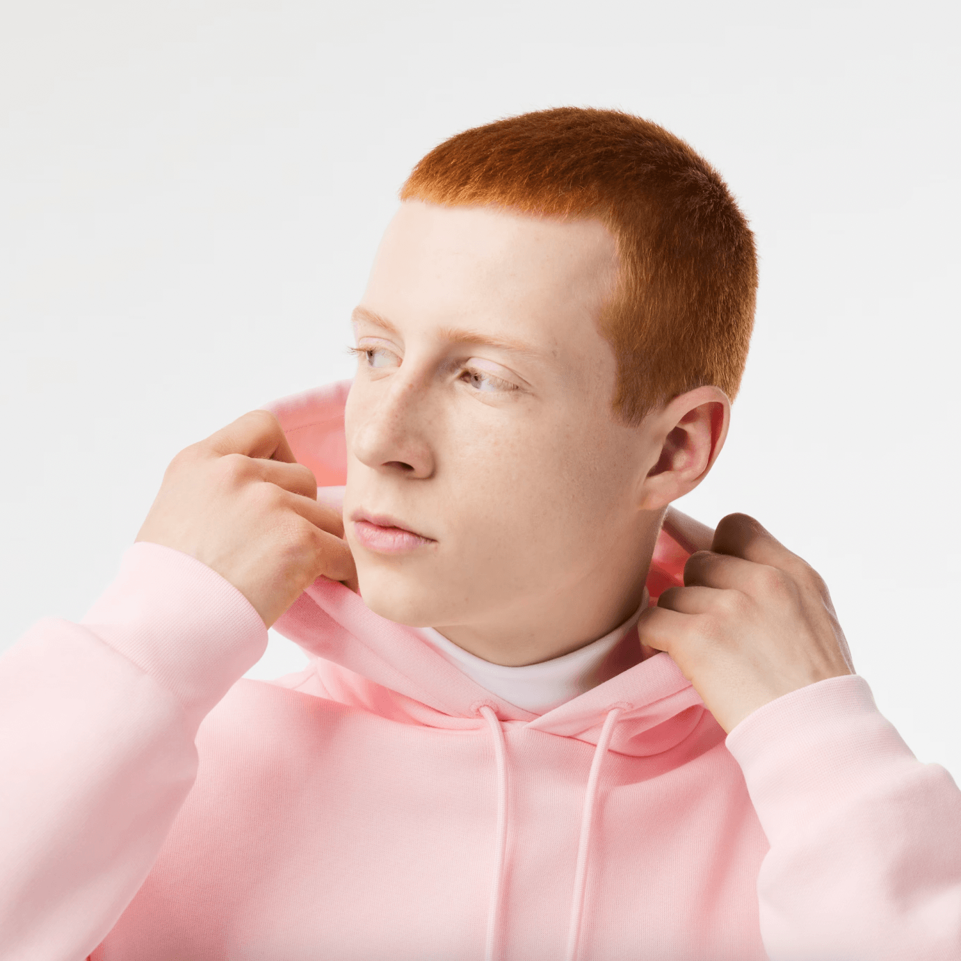 Sweat à capuche Lacoste rose